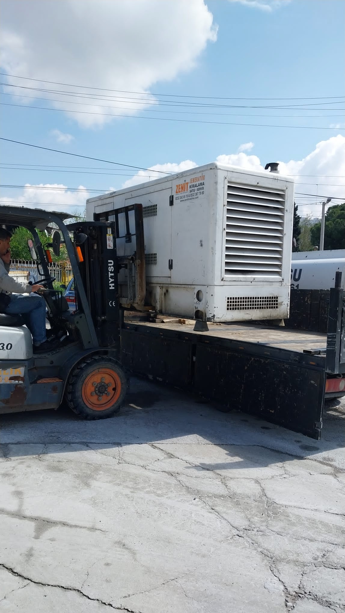 Zenit Jeneratör - jeneratör satış, kiralama ve servis çalışması